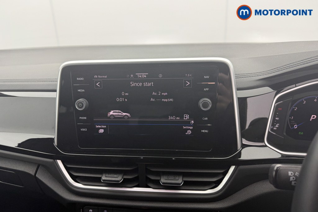 Volkswagen T-Roc R-Line Automatic Petrol SUV - Stock Number (1596749) - 23rd supplementary image