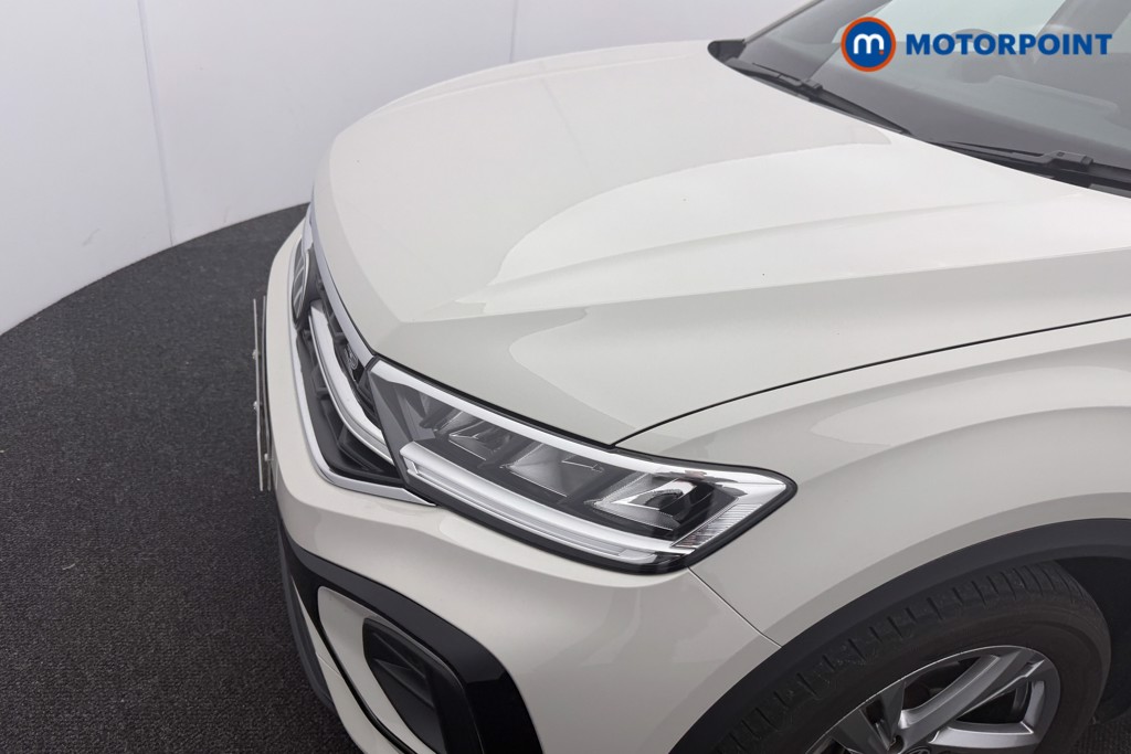 Volkswagen T-Roc R-Line Automatic Petrol SUV - Stock Number (1596749) - 28th supplementary image