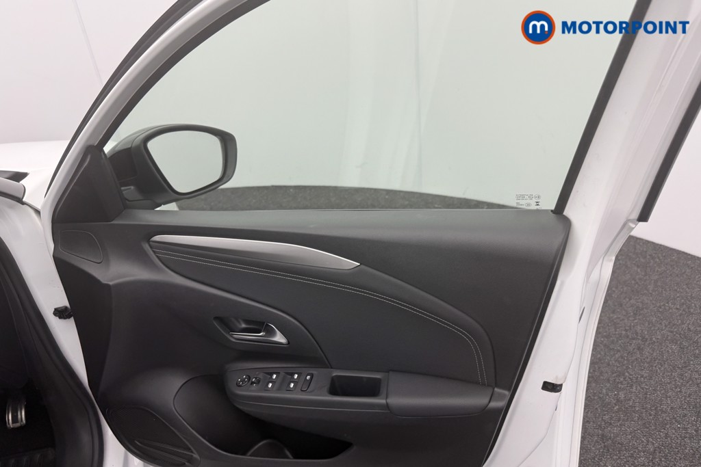 Vauxhall Corsa GS Manual Petrol Hatchback - Stock Number (1596752) - 8th supplementary image