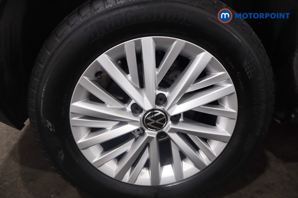 Volkswagen T-Roc Life Manual Petrol SUV - Stock Number (1596755) - 9th supplementary image