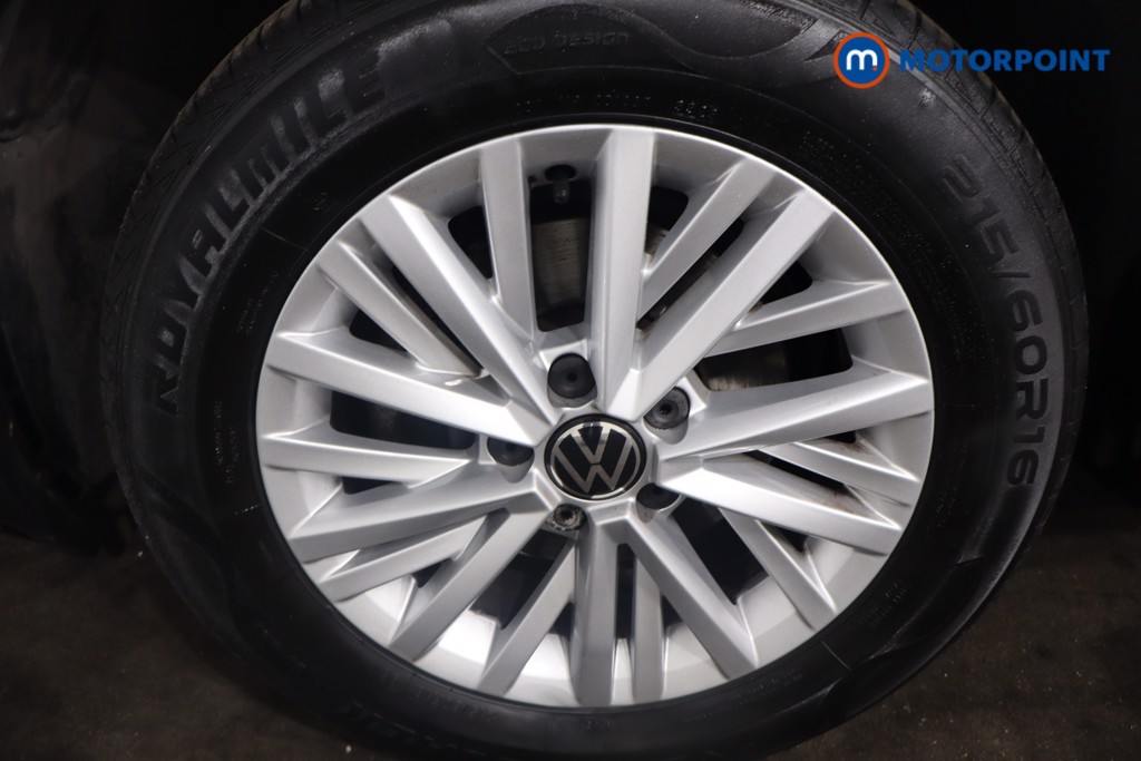 Volkswagen T-Roc Life Manual Petrol SUV - Stock Number (1596755) - 11th supplementary image