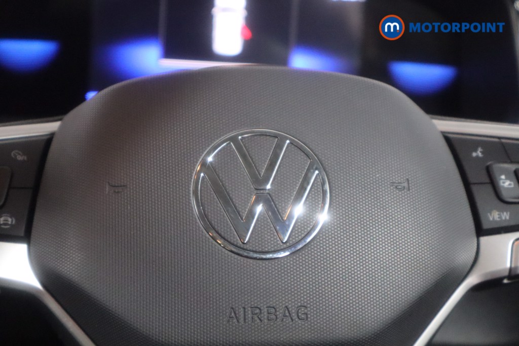 Volkswagen T-Roc Life Manual Petrol SUV - Stock Number (1596755) - 17th supplementary image