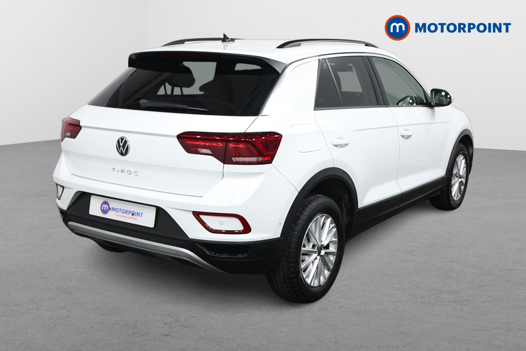 Volkswagen T-Roc Life Manual Petrol SUV - Stock Number (1596755) - Drivers side rear corner