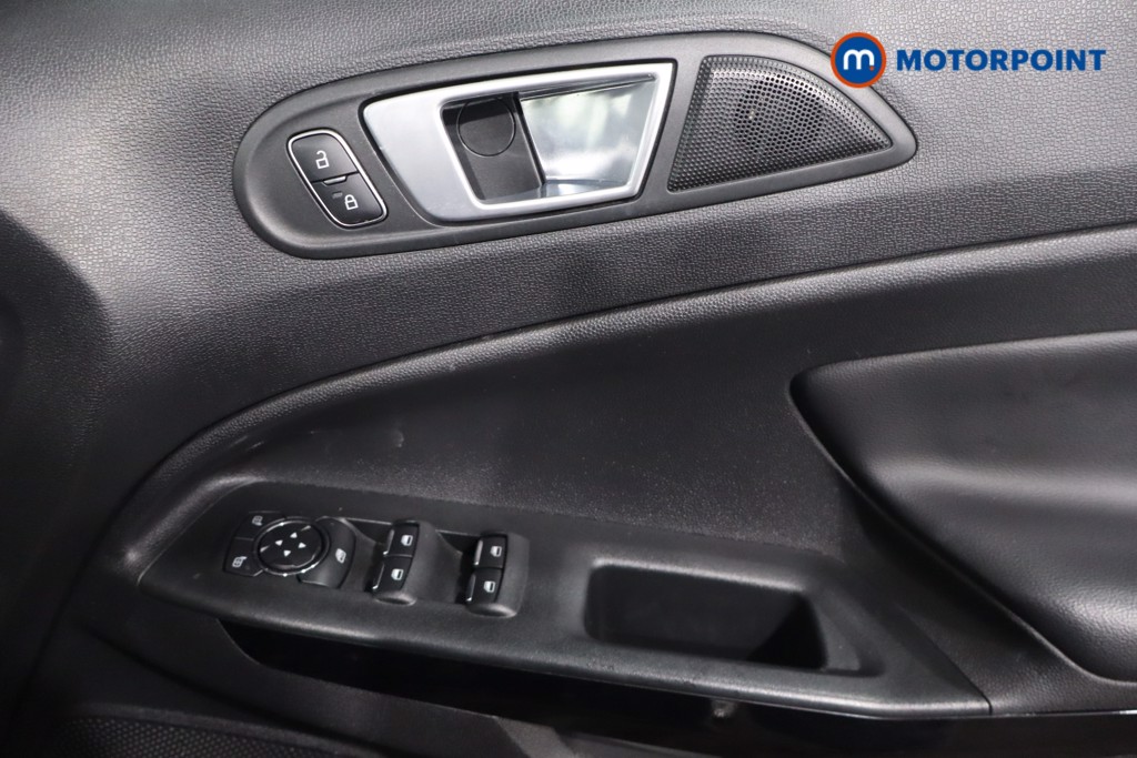Ford Ecosport Titanium Manual Petrol SUV - Stock Number (1596804) - 21st supplementary image