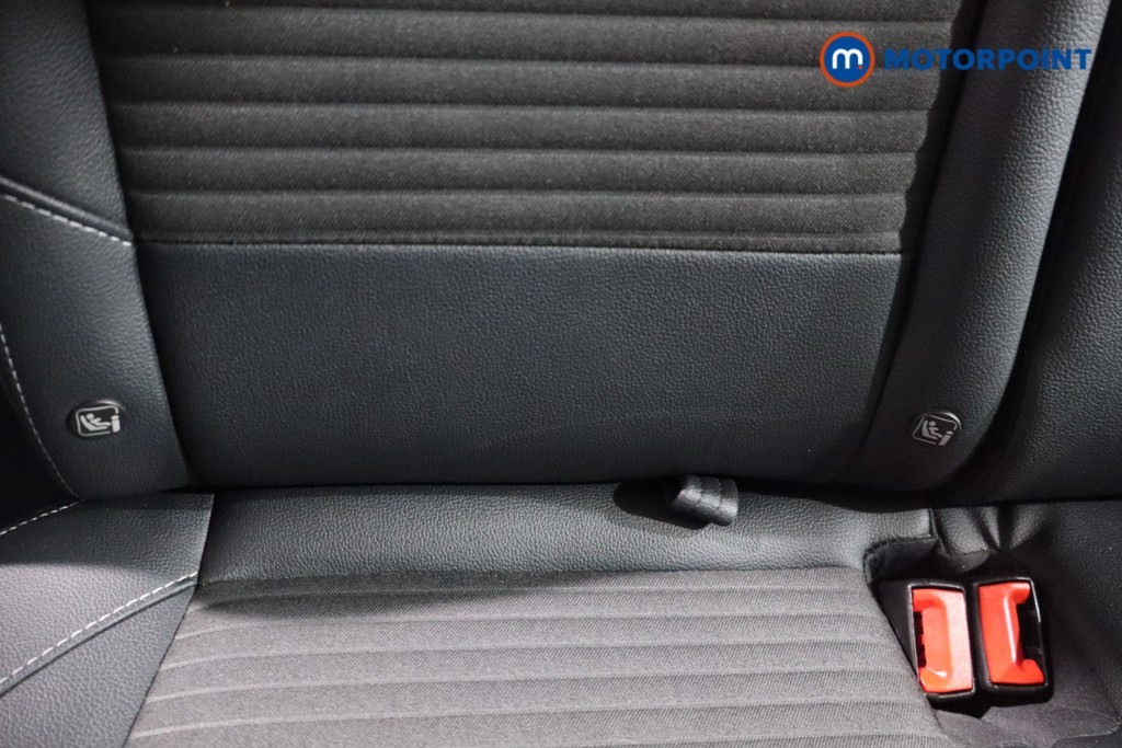 Ford Ecosport Titanium Manual Petrol SUV - Stock Number (1596804) - 25th supplementary image