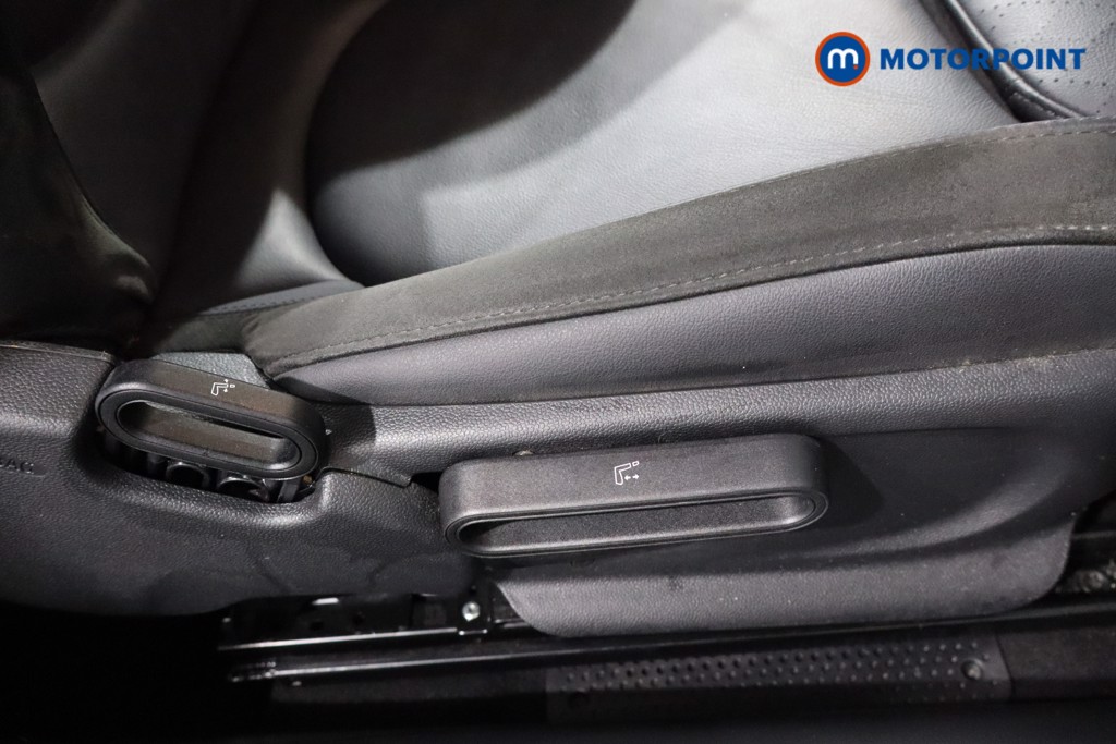 Mini Hatchback Cooper Sport Automatic Petrol Hatchback - Stock Number (1596843) - 23rd supplementary image