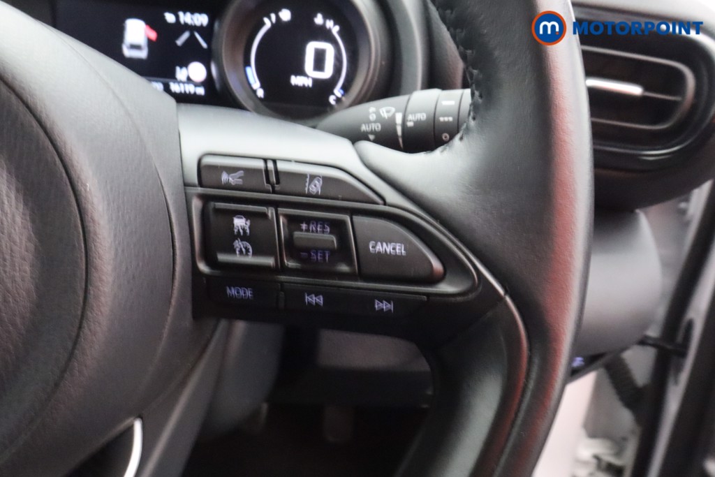 Toyota Yaris Cross Icon Automatic Petrol-Electric Hybrid Estate - Stock Number (1597008) - 4th supplementary image