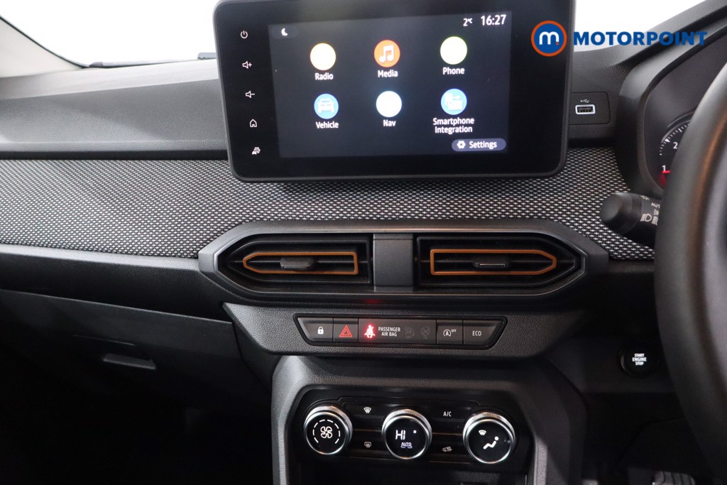 Dacia Sandero Stepway Prestige Manual Petrol Hatchback - Stock Number (1597156) - 15th supplementary image