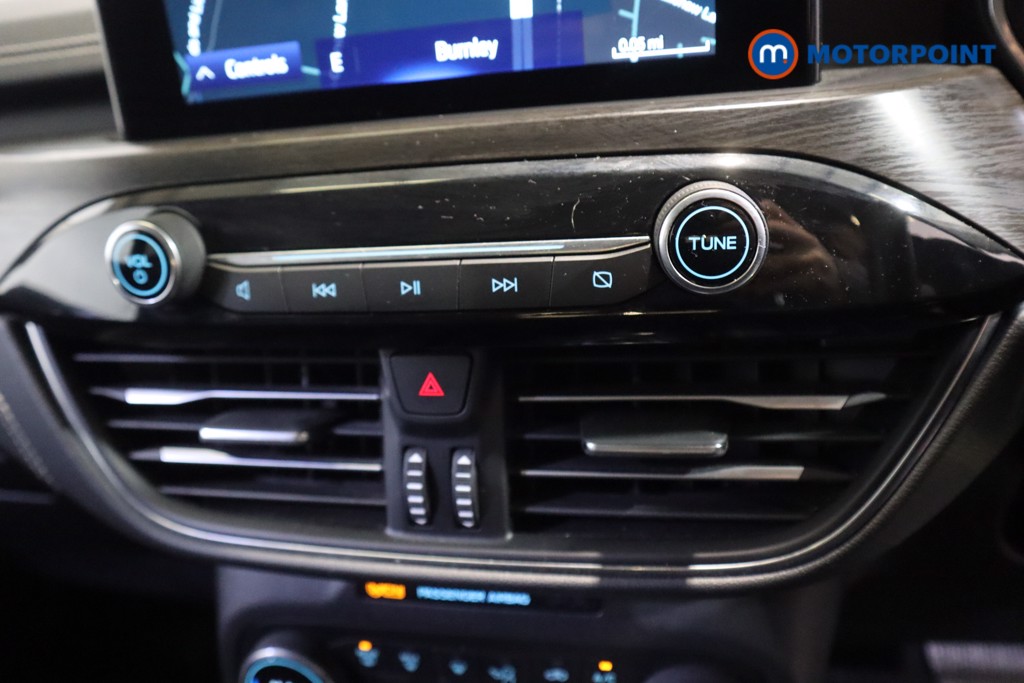 Ford Kuga Vignale Automatic Petrol-Electric Hybrid SUV - Stock Number (1597207) - 5th supplementary image