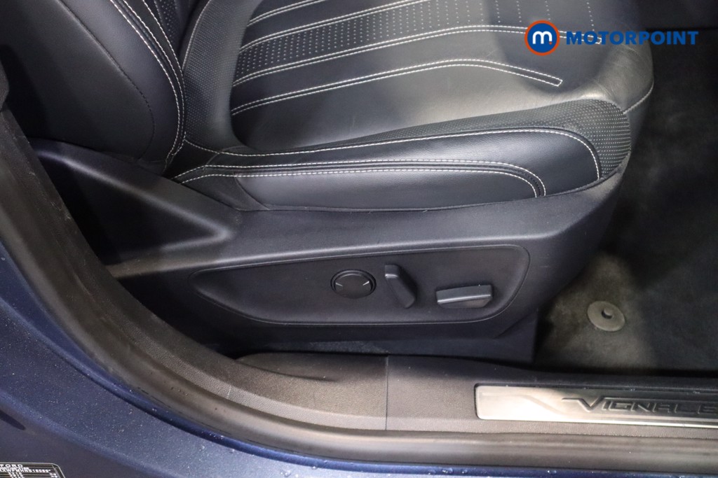 Ford Kuga Vignale Automatic Petrol-Electric Hybrid SUV - Stock Number (1597207) - 19th supplementary image