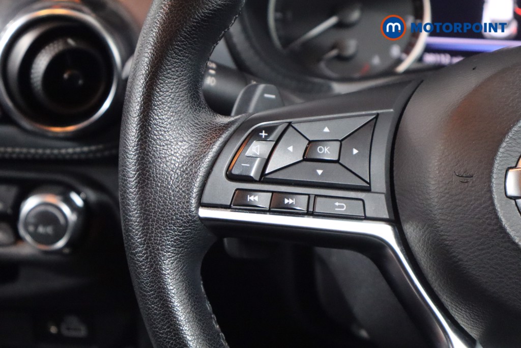 Nissan Juke Tekna Automatic Petrol SUV - Stock Number (1597254) - 7th supplementary image