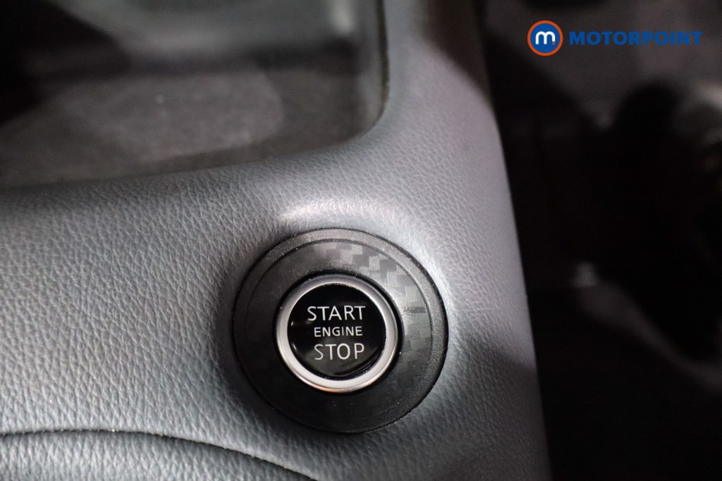 Nissan Juke Tekna Automatic Petrol SUV - Stock Number (1597254) - 13th supplementary image