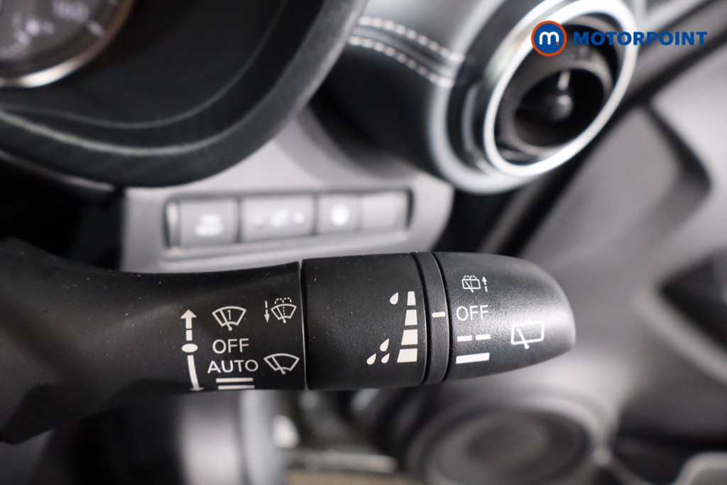 Nissan Juke Tekna Automatic Petrol SUV - Stock Number (1597254) - 18th supplementary image