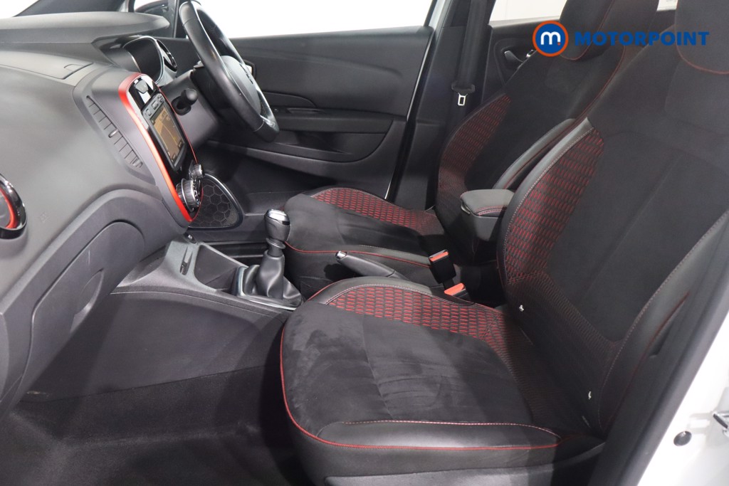 Renault Captur S Edition Manual Petrol SUV - Stock Number (1597432) - 4th supplementary image