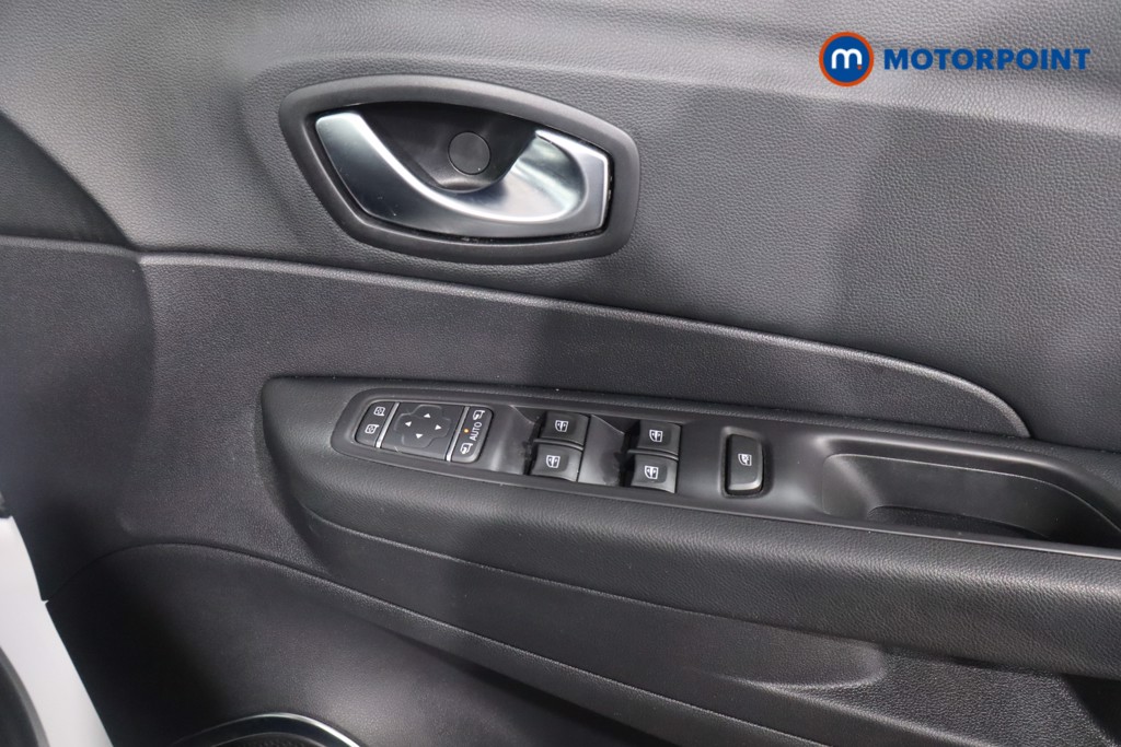 Renault Captur S Edition Manual Petrol SUV - Stock Number (1597432) - 21st supplementary image