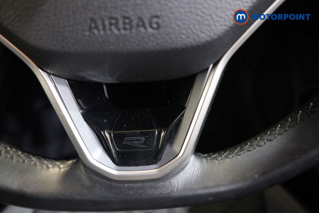 Volkswagen Golf R-Line Automatic Petrol Hatchback - Stock Number (1597445) - 5th supplementary image