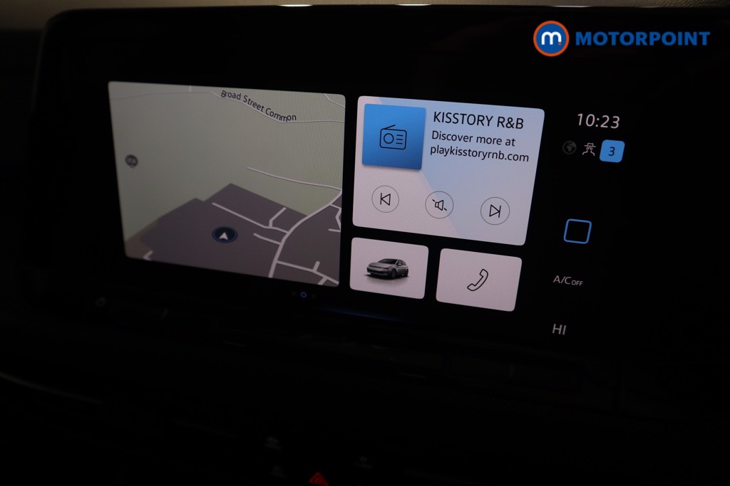 Volkswagen Golf R-Line Automatic Petrol Hatchback - Stock Number (1597445) - 7th supplementary image