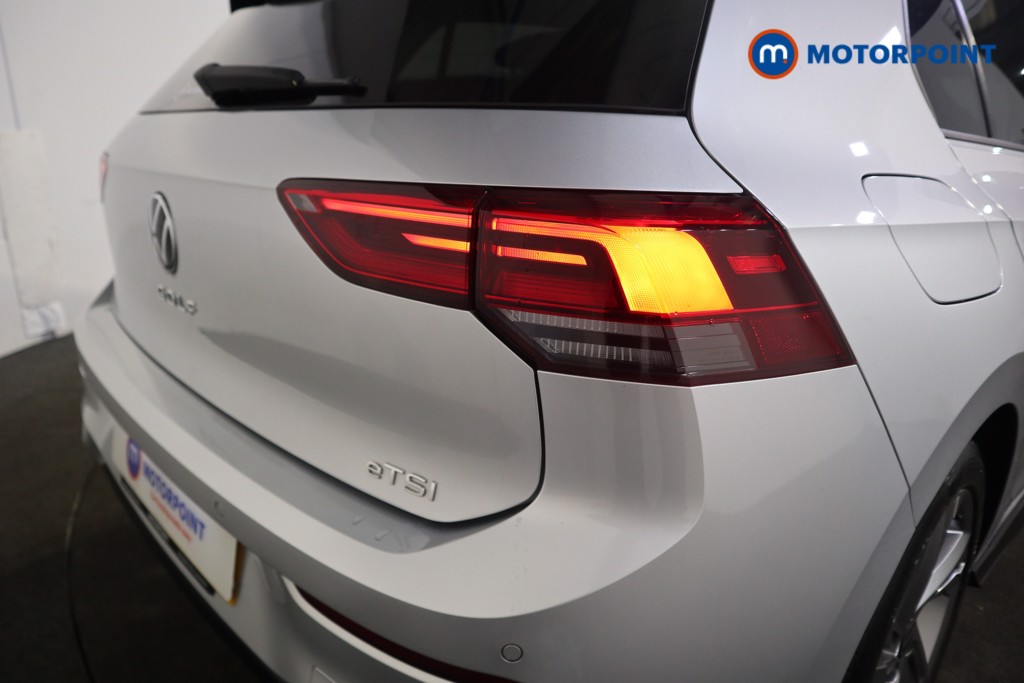 Volkswagen Golf R-Line Automatic Petrol Hatchback - Stock Number (1597445) - 25th supplementary image