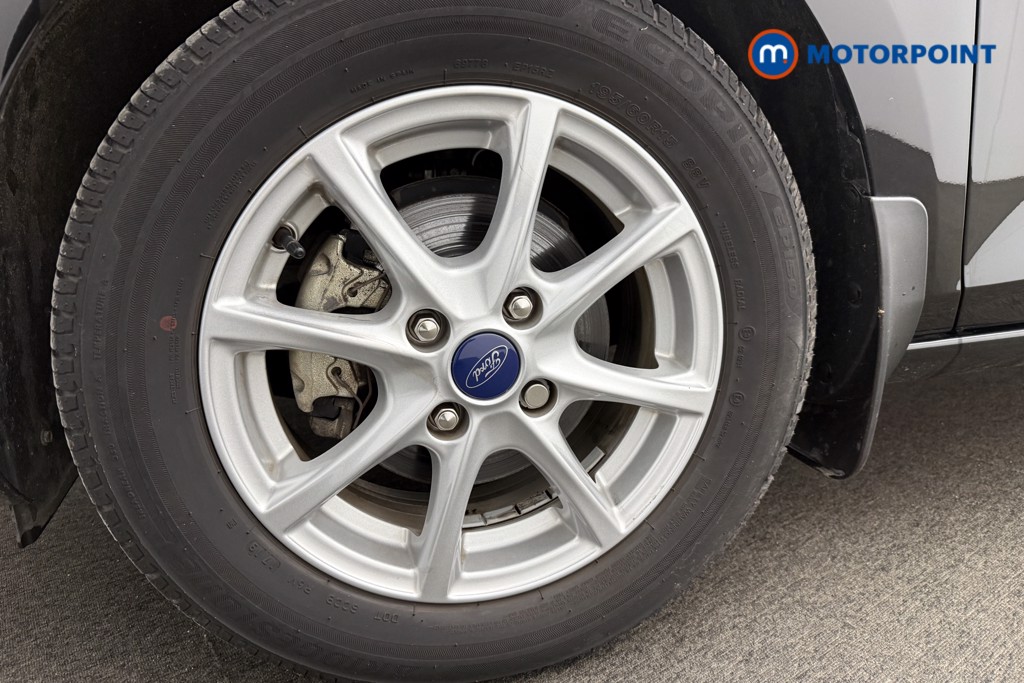 Ford Fiesta Zetec Manual Petrol Hatchback - Stock Number (1597455) - 11th supplementary image