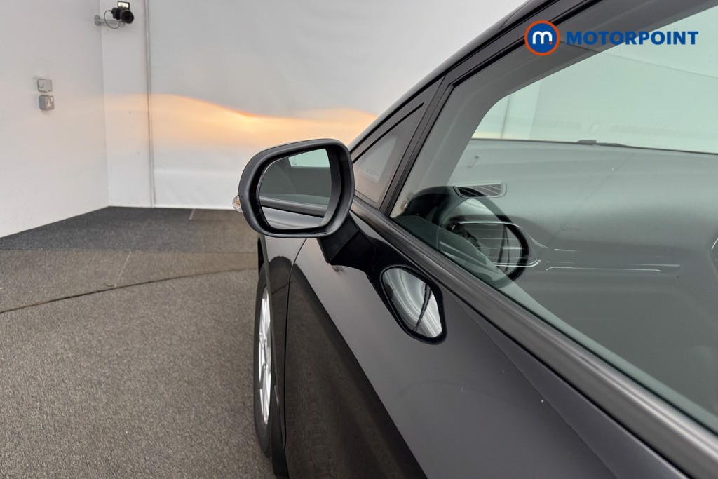 Ford Fiesta Zetec Manual Petrol Hatchback - Stock Number (1597455) - 27th supplementary image