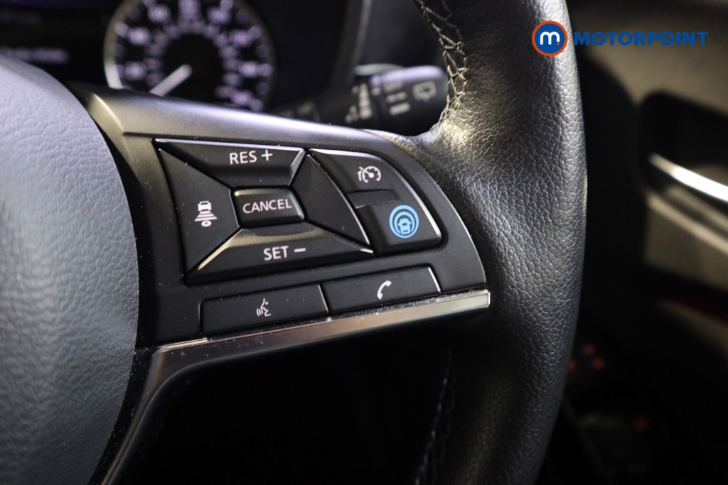 Nissan Juke Tekna-Plus Manual Petrol SUV - Stock Number (1597483) - 4th supplementary image