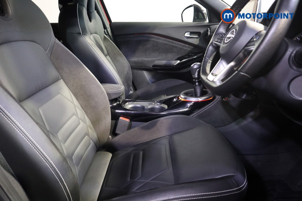Nissan Juke Tekna-Plus Manual Petrol SUV - Stock Number (1597483) - 12th supplementary image