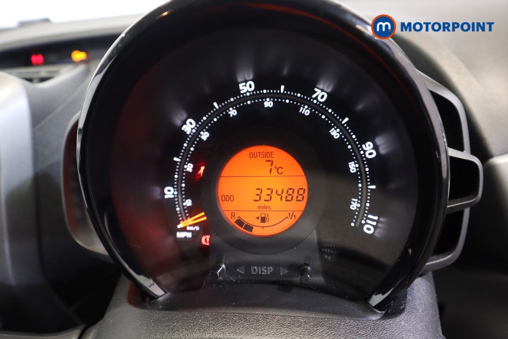 Toyota Aygo X-Play Manual Petrol Hatchback - Stock Number (1597562) - 4th supplementary image