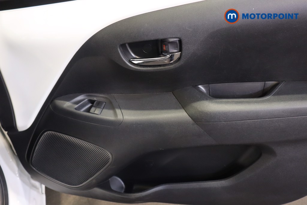 Toyota Aygo X-Play Manual Petrol Hatchback - Stock Number (1597562) - 9th supplementary image