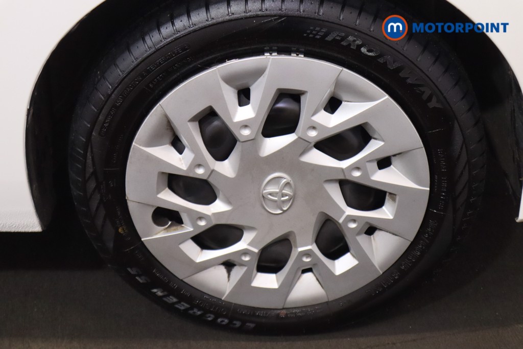 Toyota Aygo X-Play Manual Petrol Hatchback - Stock Number (1597562) - 23rd supplementary image