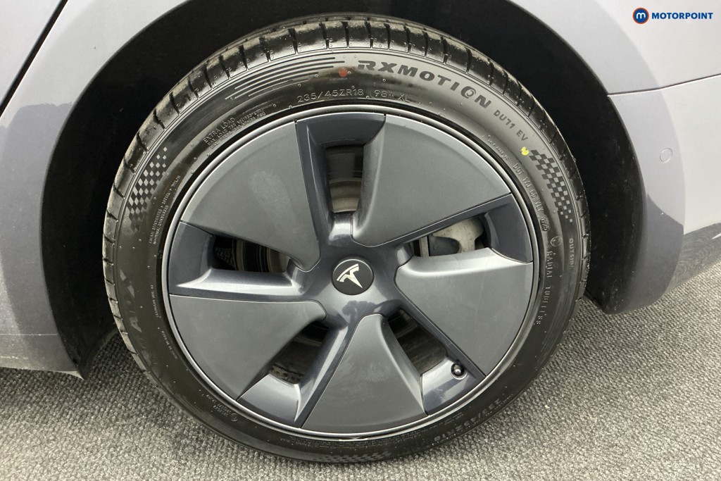Tesla Model 3 Long Range Automatic Electric Saloon - Stock Number (1597605) - 33rd supplementary image