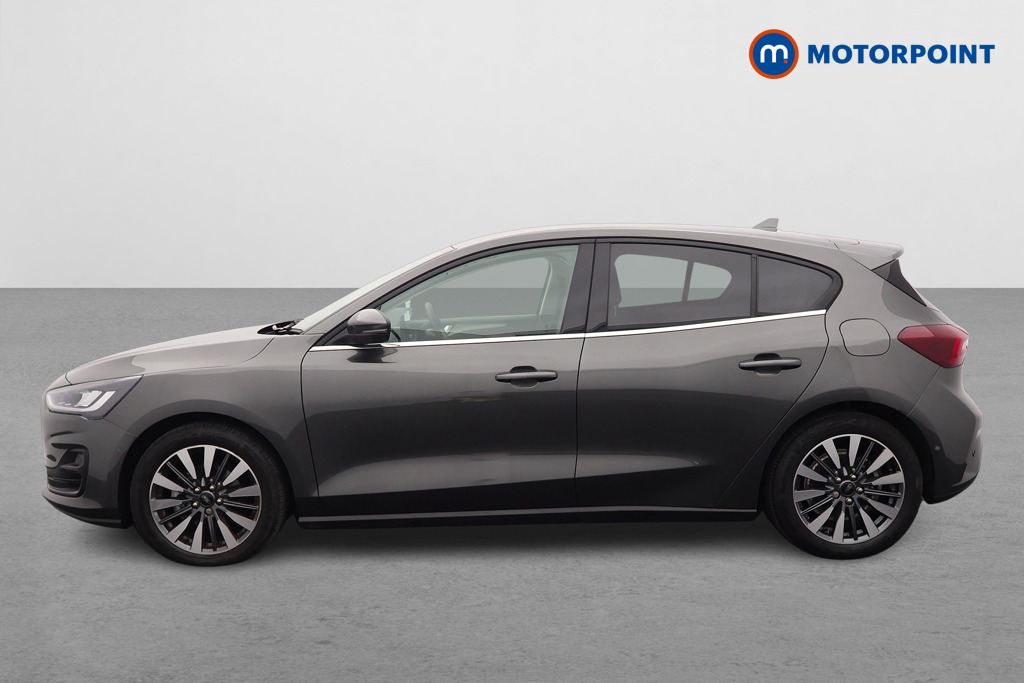 Ford Focus Titanium X Manual Petrol Hatchback - Stock Number (1597652) - Passenger side