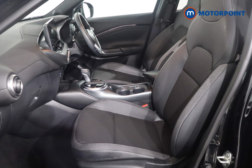 Nissan Juke N-Connecta Automatic Petrol-Electric Hybrid SUV - Stock Number (1597703) - 4th supplementary image