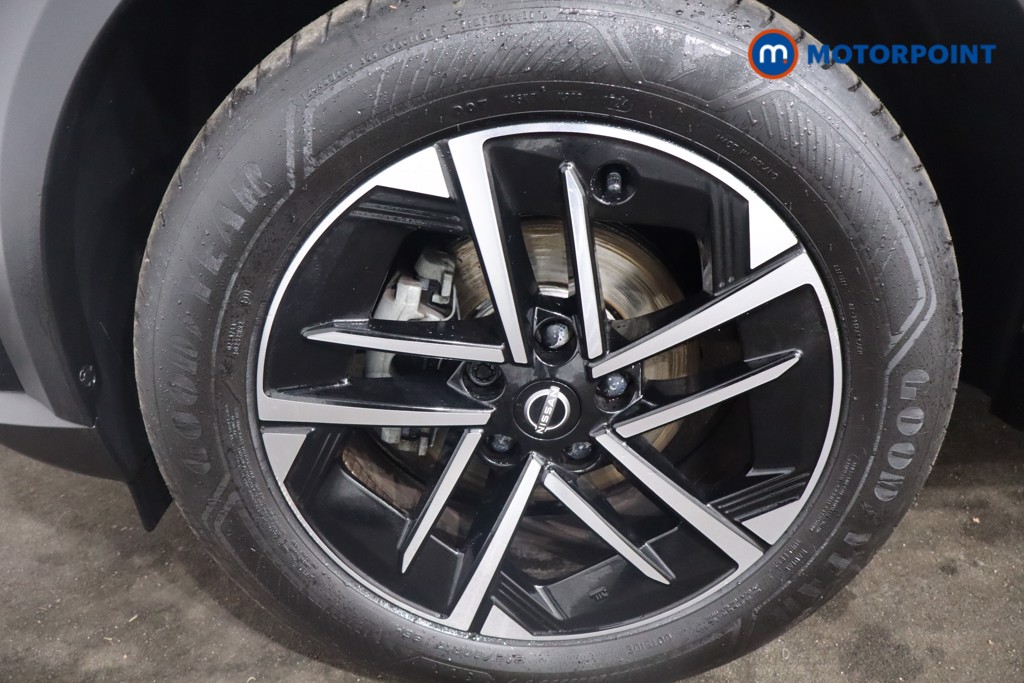 Nissan Juke N-Connecta Automatic Petrol-Electric Hybrid SUV - Stock Number (1597703) - 11th supplementary image