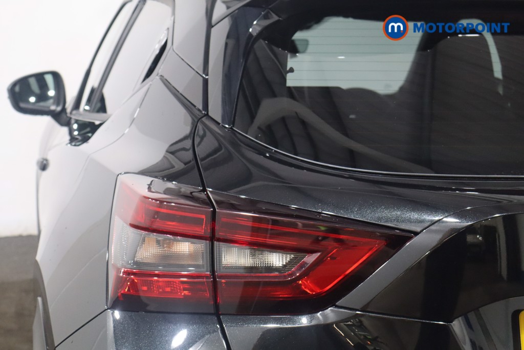 Nissan Juke N-Connecta Automatic Petrol-Electric Hybrid SUV - Stock Number (1597703) - 32nd supplementary image