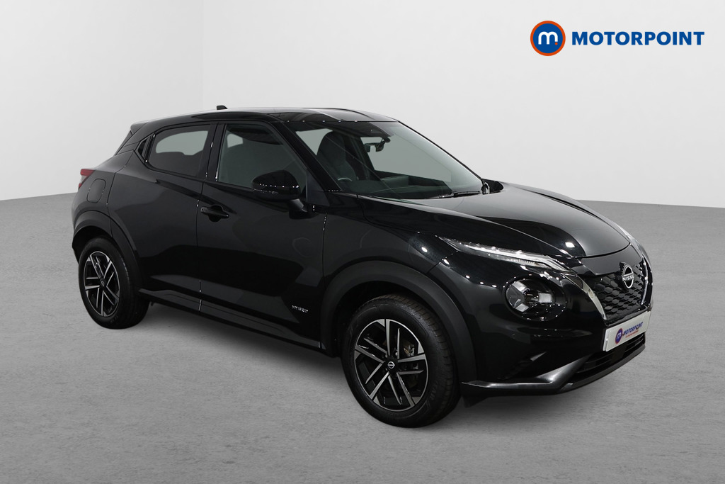 Nissan Juke N-Connecta Automatic Petrol-Electric Hybrid SUV - Stock Number (1597703) - Drivers side front corner