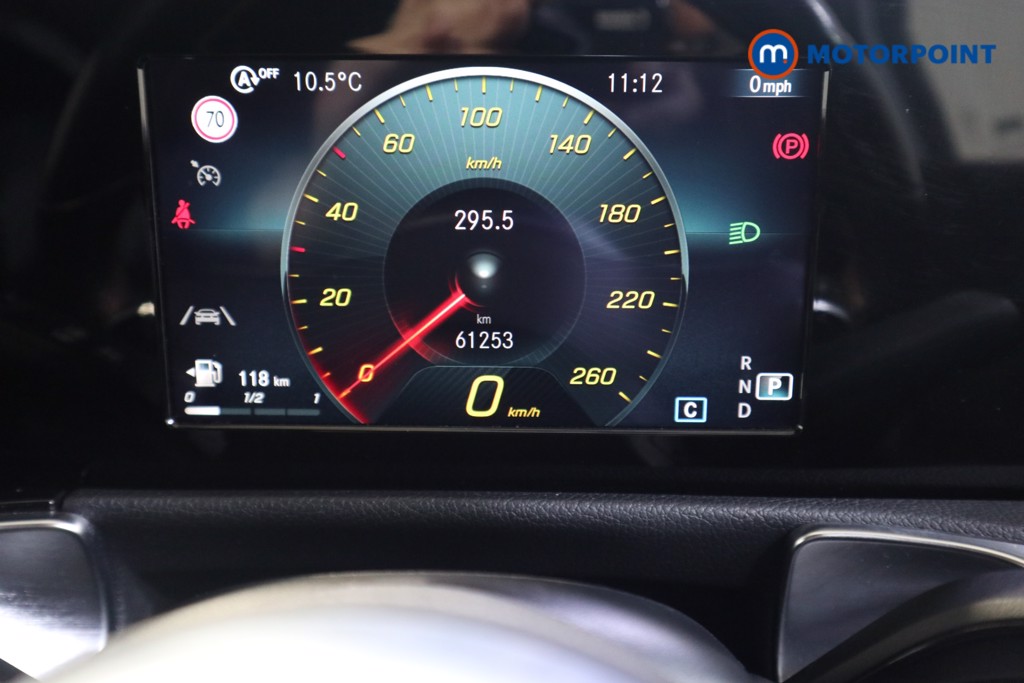 Mercedes-Benz GLB Amg Line Automatic Petrol SUV - Stock Number (1597848) - 5th supplementary image