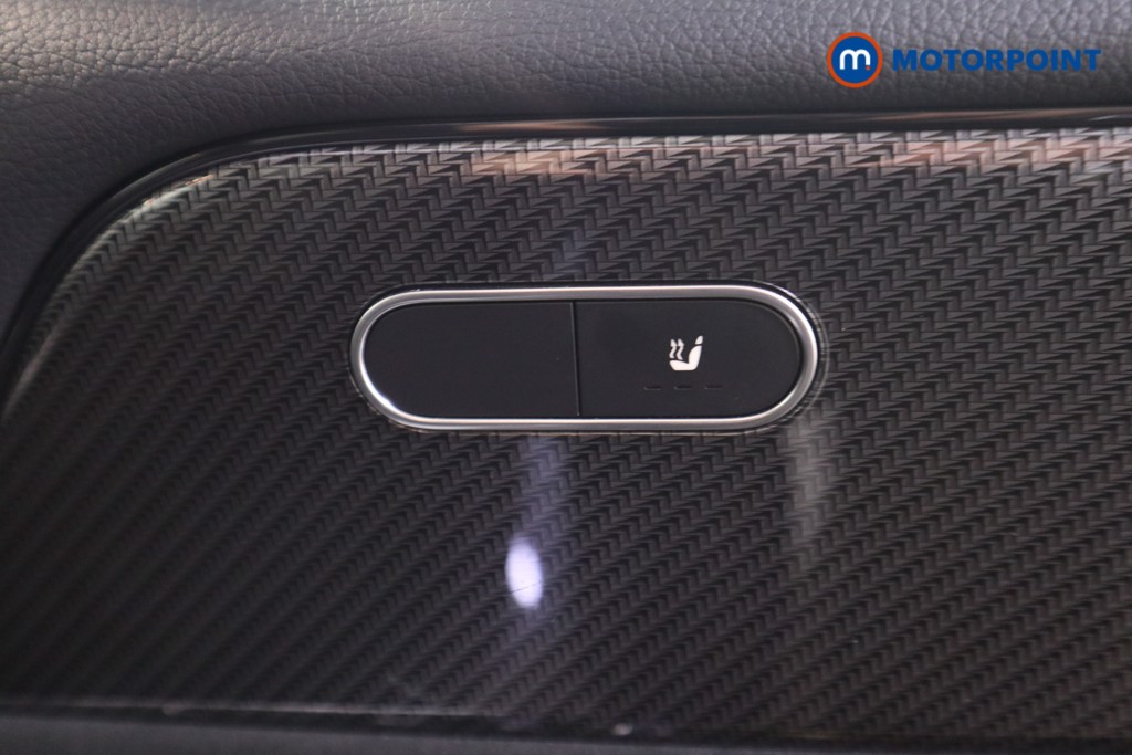 Mercedes-Benz GLB Amg Line Automatic Petrol SUV - Stock Number (1597848) - 14th supplementary image