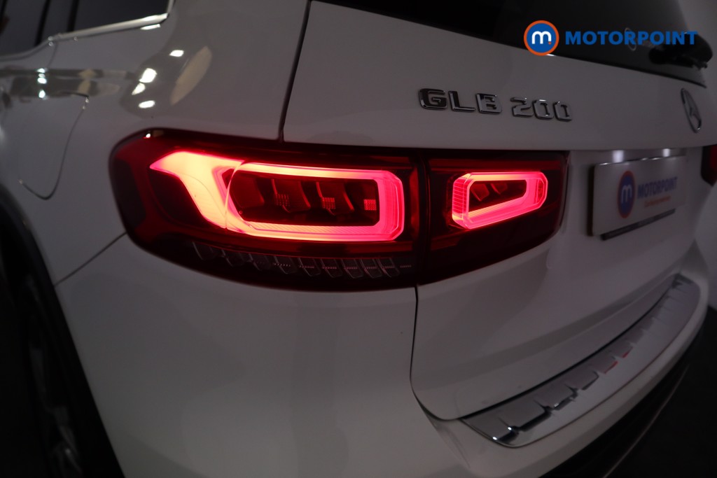 Mercedes-Benz GLB Amg Line Automatic Petrol SUV - Stock Number (1597848) - 26th supplementary image