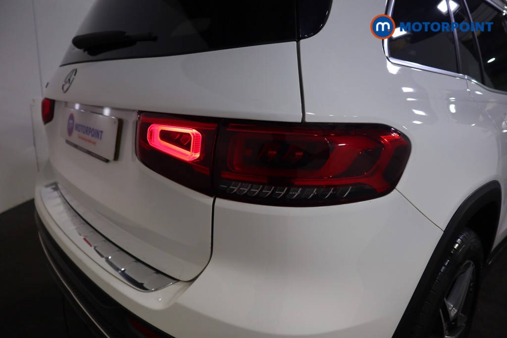 Mercedes-Benz GLB Amg Line Automatic Petrol SUV - Stock Number (1597848) - 27th supplementary image