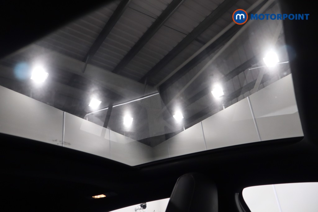 Mercedes-Benz A Class Amg Line Automatic Petrol Hatchback - Stock Number (1597961) - 27th supplementary image