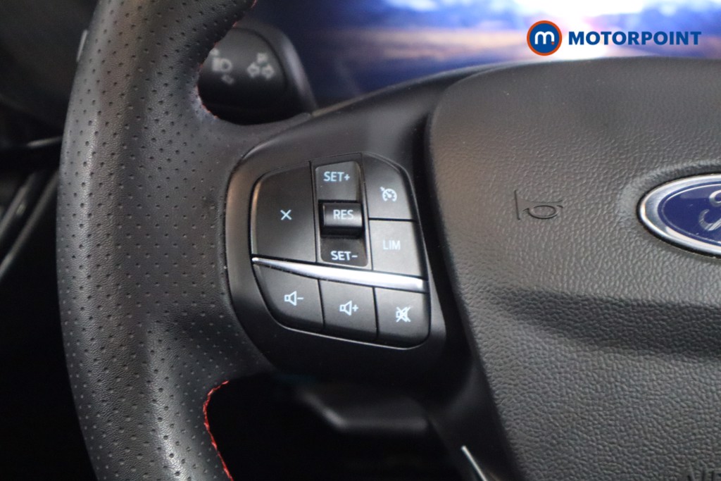 Ford Kuga Black Package Edition Automatic Petrol Plug-In Hybrid SUV - Stock Number (1598137) - 7th supplementary image