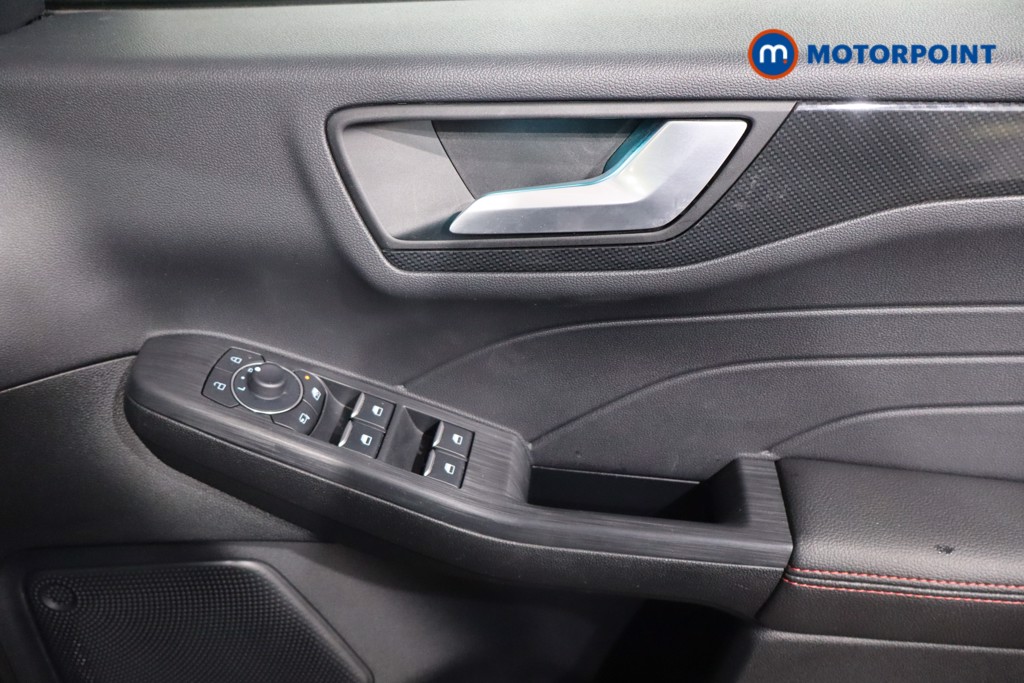 Ford Kuga Black Package Edition Automatic Petrol Plug-In Hybrid SUV - Stock Number (1598137) - 23rd supplementary image