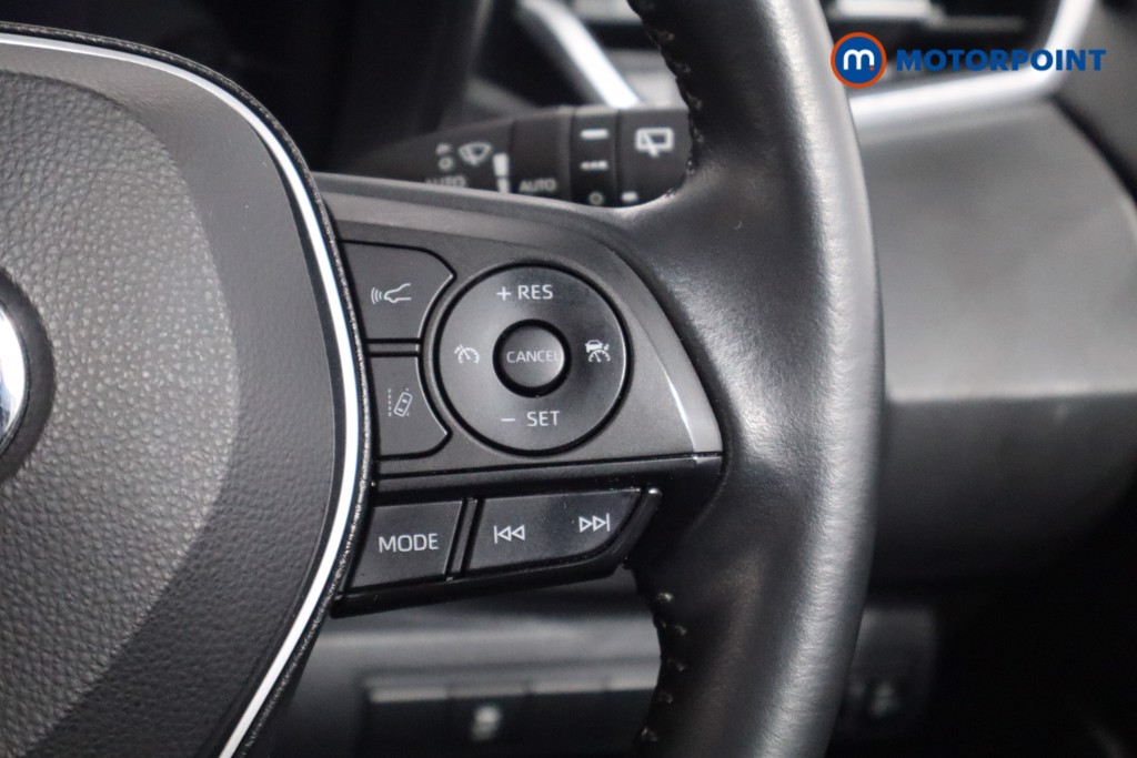 Toyota Corolla Design Automatic Petrol-Electric Hybrid Hatchback - Stock Number (1598139) - 8th supplementary image