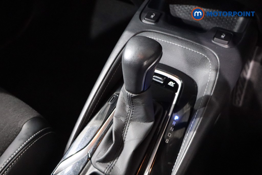 Toyota Corolla Design Automatic Petrol-Electric Hybrid Hatchback - Stock Number (1598139) - 14th supplementary image