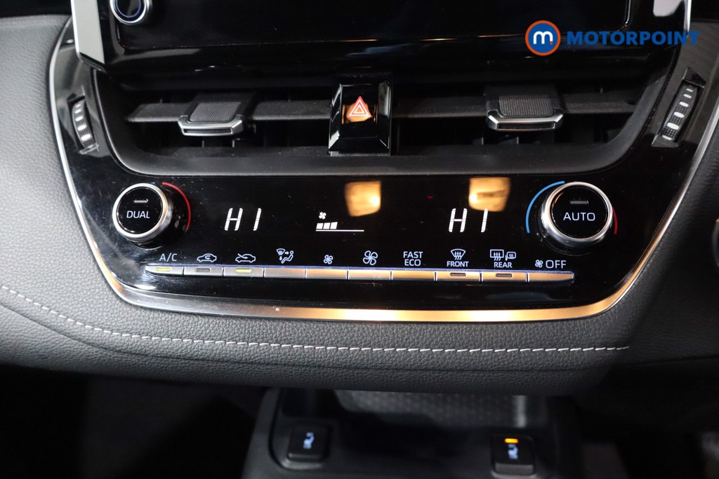 Toyota Corolla Design Automatic Petrol-Electric Hybrid Hatchback - Stock Number (1598139) - 16th supplementary image