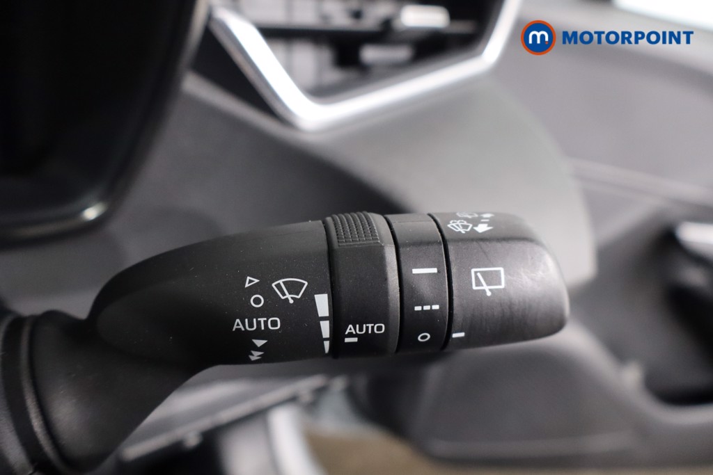 Toyota Corolla Design Automatic Petrol-Electric Hybrid Hatchback - Stock Number (1598139) - 18th supplementary image