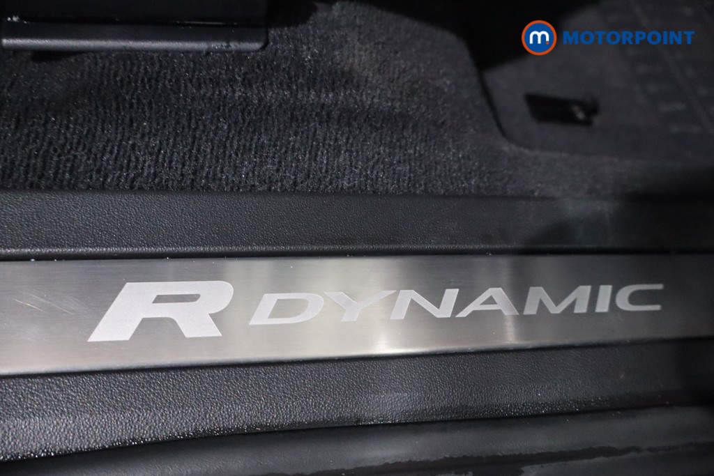 Land Rover Range Rover Evoque R-Dynamic Se Automatic Petrol SUV - Stock Number (1598151) - 19th supplementary image