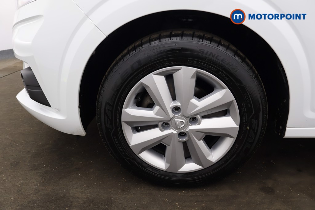 Dacia Sandero Comfort Manual Petrol Hatchback - Stock Number (1598276) - 17th supplementary image