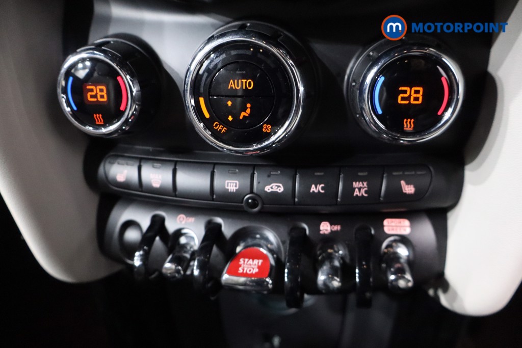 Mini Hatchback Cooper Exclusive Automatic Petrol Hatchback - Stock Number (1598464) - 17th supplementary image