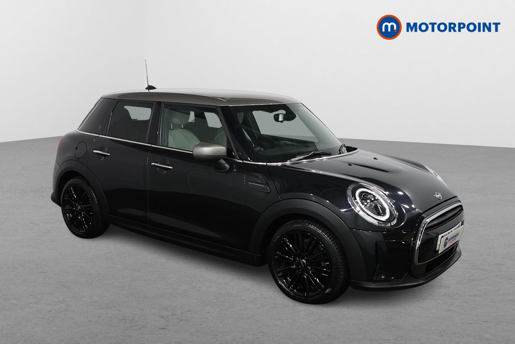 Mini Hatchback Cooper Exclusive Automatic Petrol Hatchback - Stock Number (1598464) - Drivers side front corner